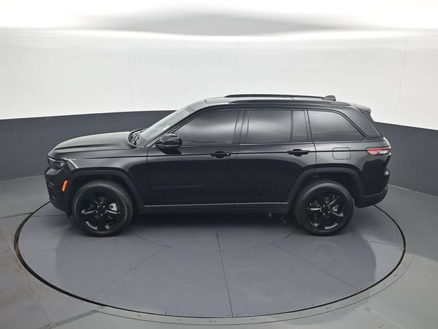 Used 2025 Black Jeep Limited 4x4 image 20