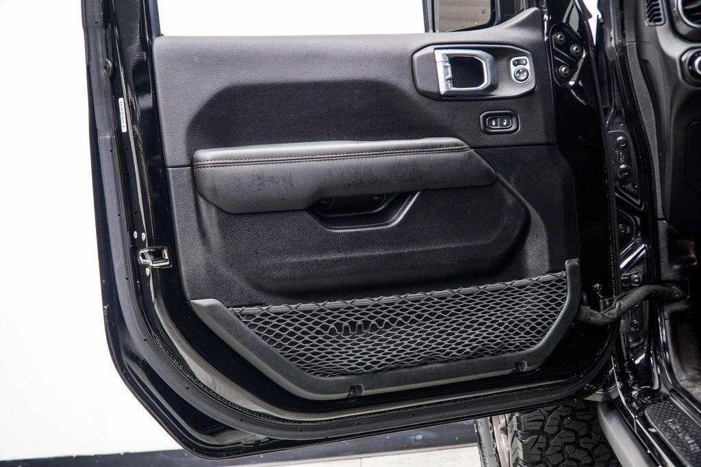 Used 2021 Black Jeep Unlimited Rubicon 392 image 44