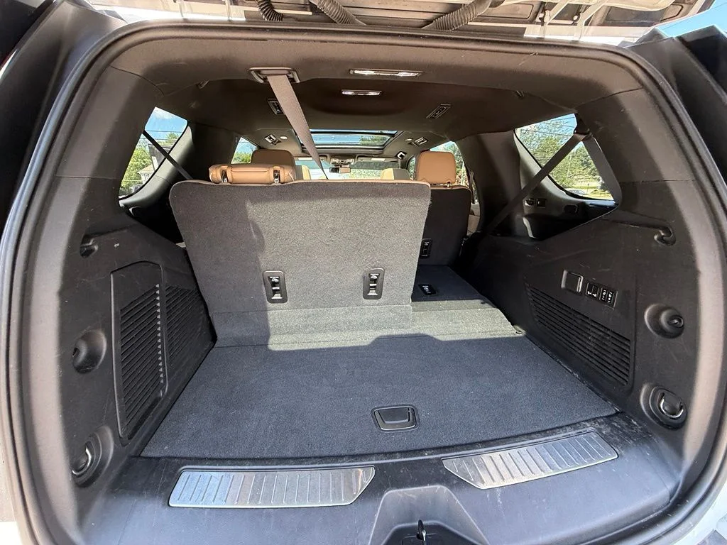 Used 2023 Beige Chevrolet Premier image 28
