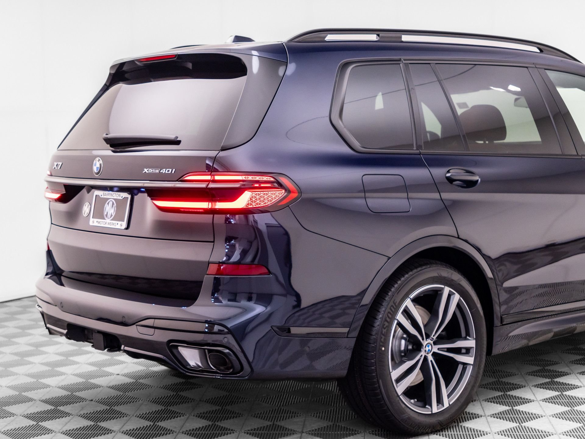 New 2027 Carbon Black Metallic BMW xDrive40i image 40
