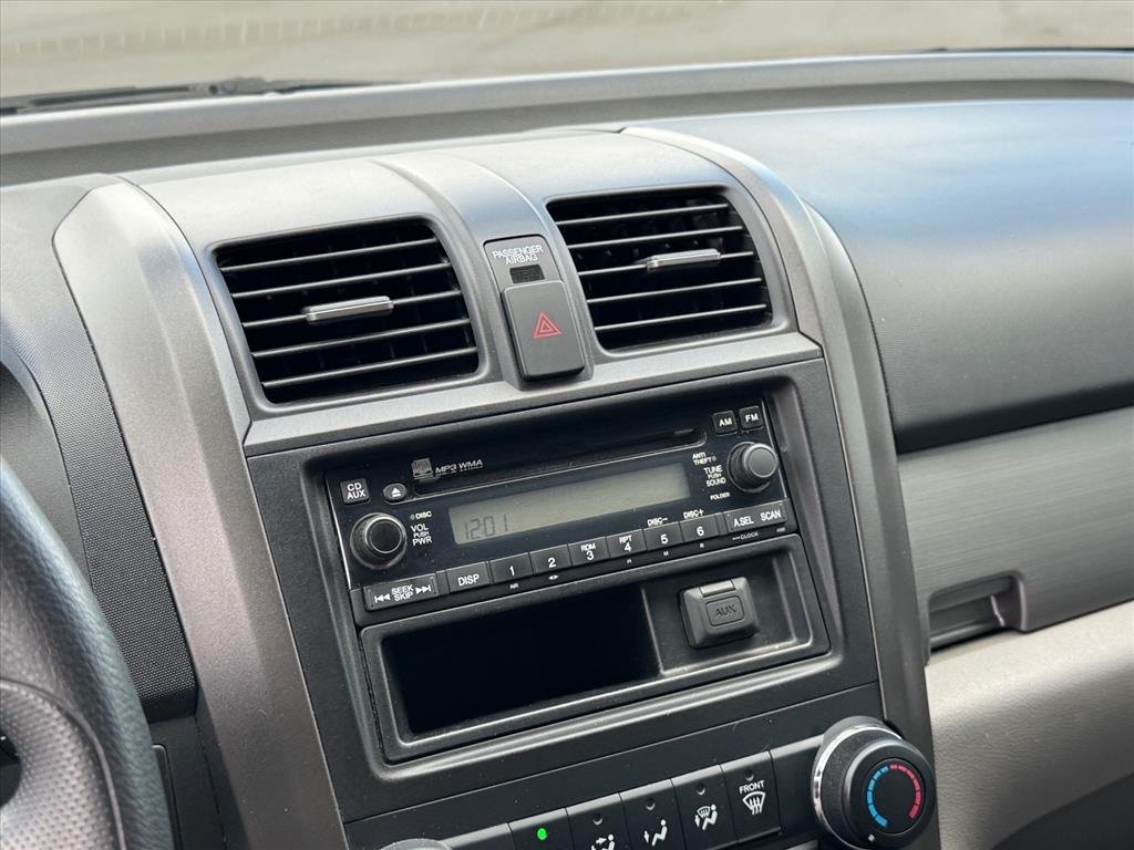 Used 2010 Glacier Blue Metallic Honda LX image 21