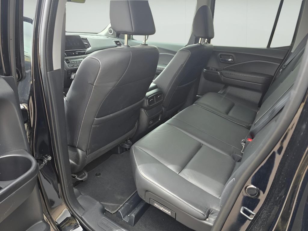 Used 2025 Black Honda RTL image 24