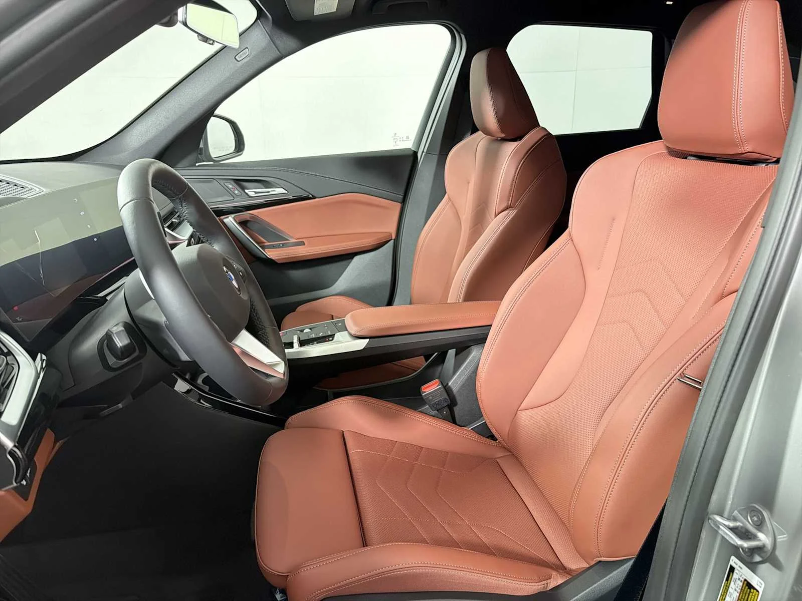New 2026 Space Silver Metallic BMW xDrive28i image 11