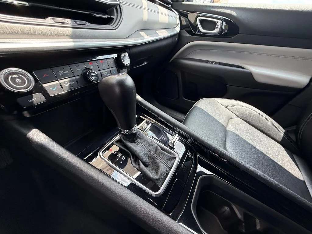 2025 Jeep Compass Limited - Photo 22