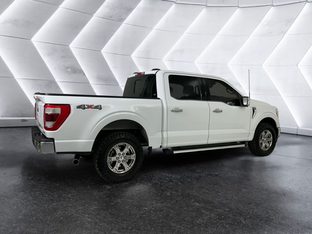 Used 2023 White Ford Lariat image 4
