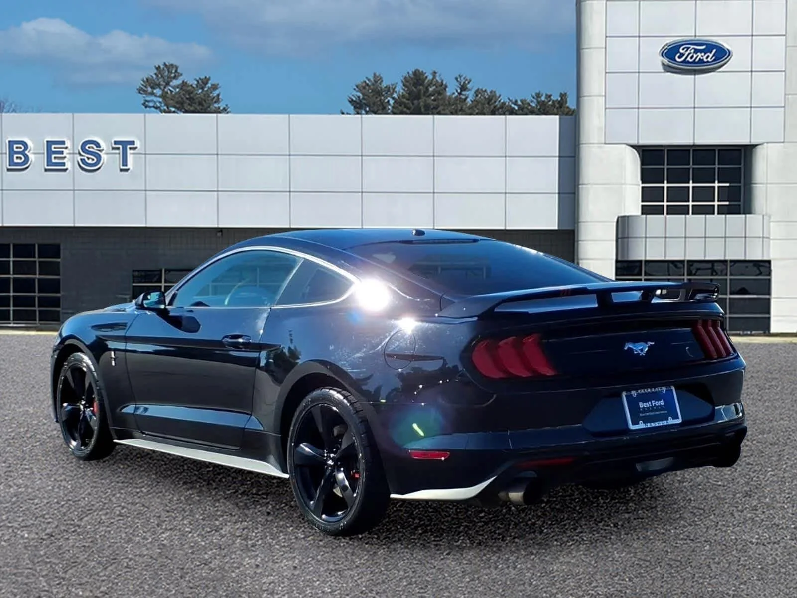 Used 2019 Shadow Black Ford EcoBoost image 4
