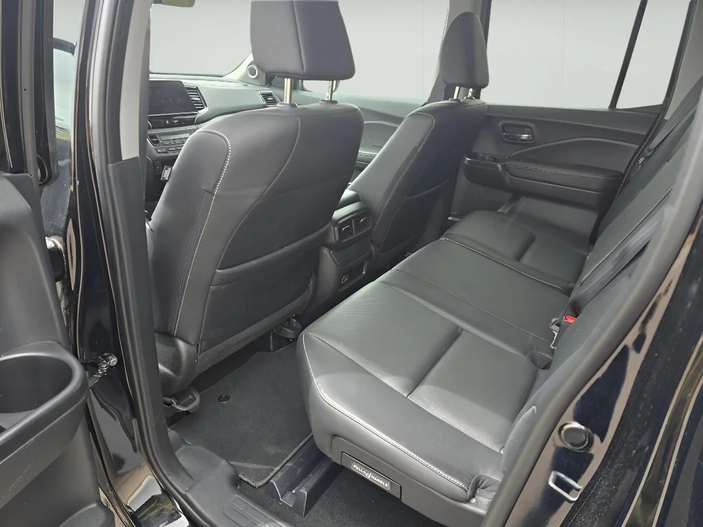 Used 2025 Black Honda RTL image 24
