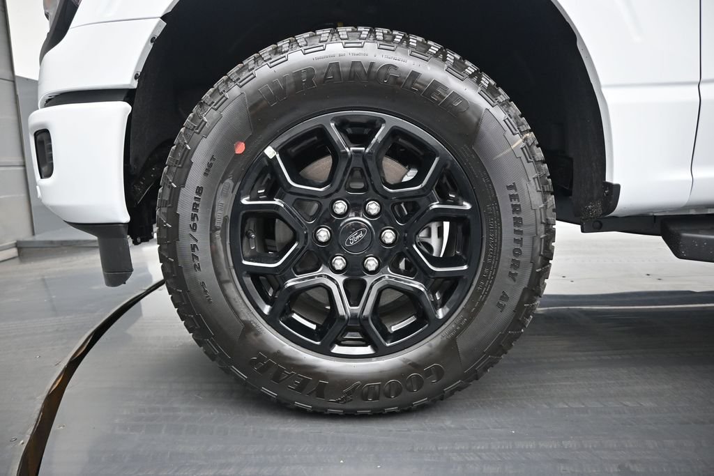 New 2026 Oxford White Ford XLT image 26
