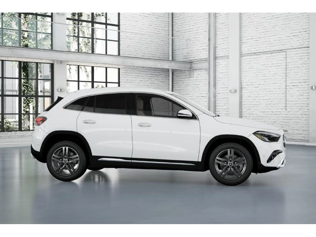 New 2026 White Mercedes-Benz GLA 250 image 15