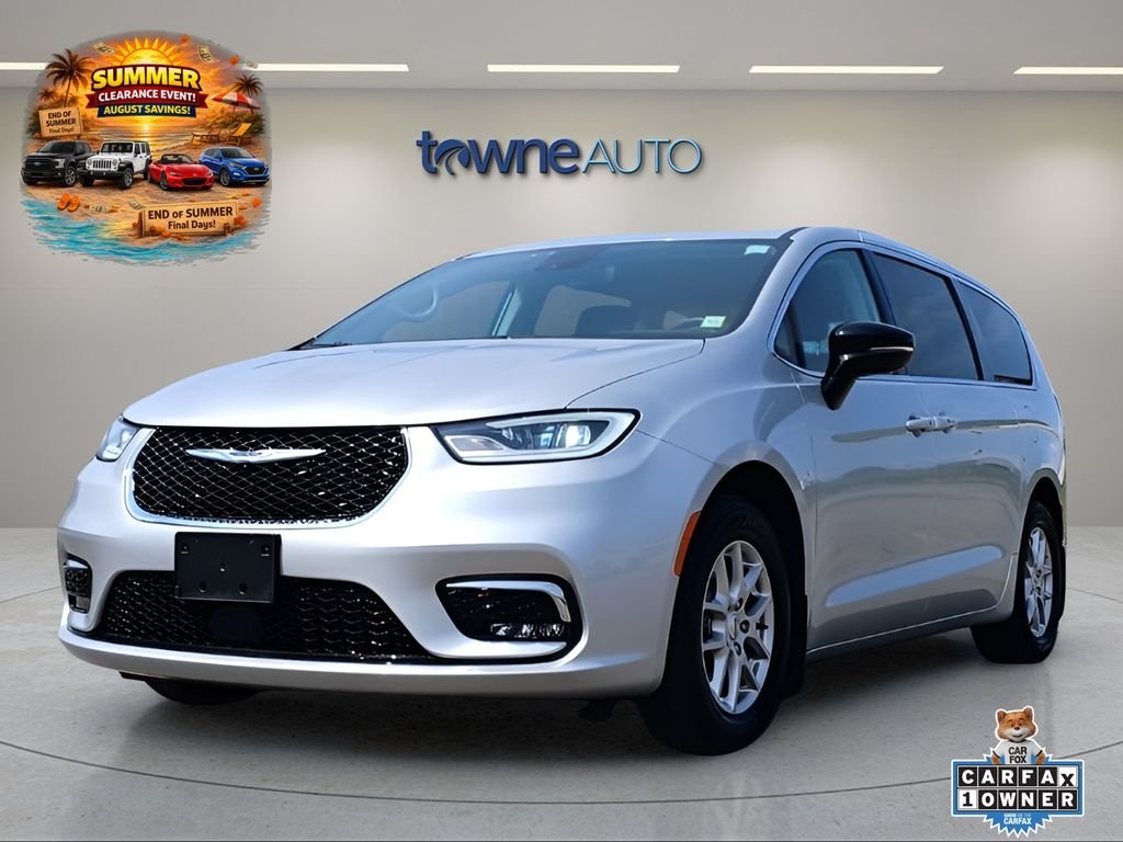 Used 2024 Silver Chrysler Touring L image 1
