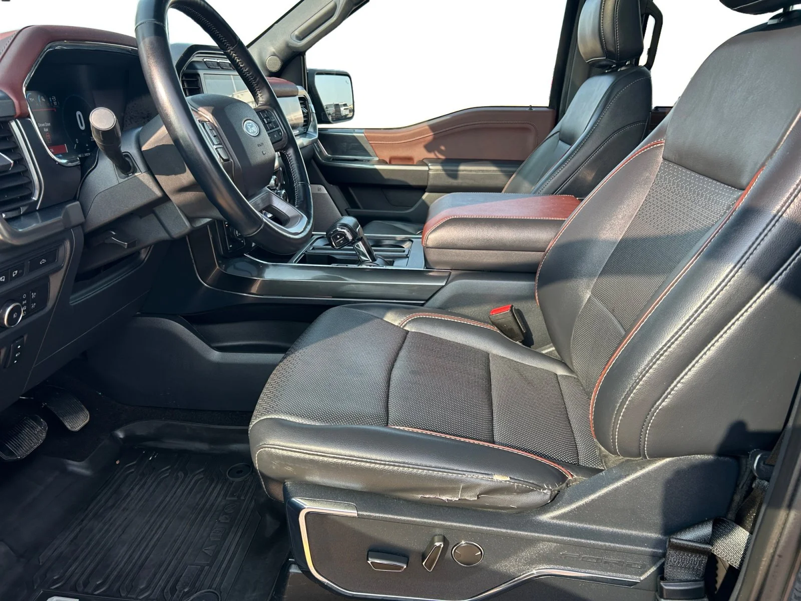 Used 2021 BLACK Ford LARIAT SuperCrew image 14