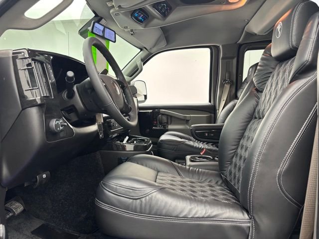 New 2026 Onyx Black GMC Explorer Limited SE image 19