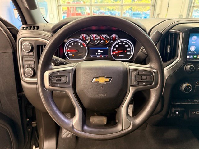 Used 2022 GREENSTONE METALLIC Chevrolet LT image 10