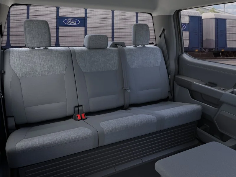New 2026 Carbonized Gray Metallic Ford XLT image 33