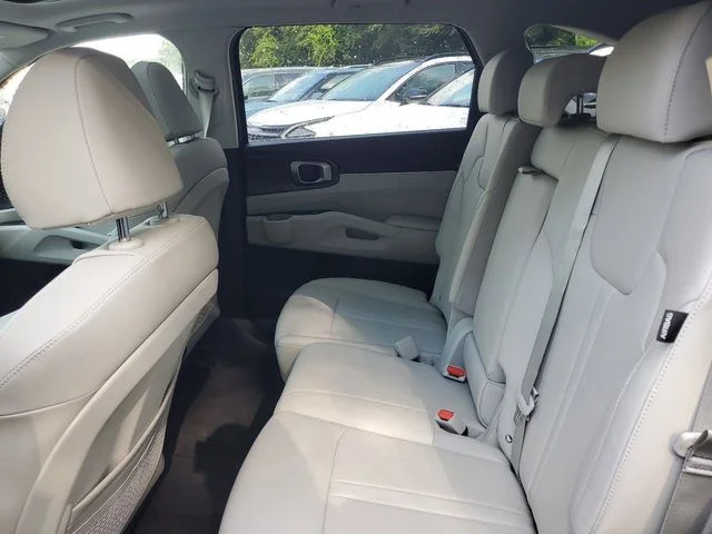 2025 Kia Sorento S - Photo 27
