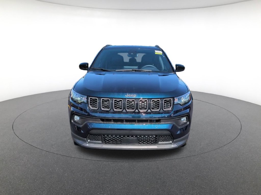 New 2026 Fathom Blue Pearl-Coat Exterior Paint Jeep Latitude image 16