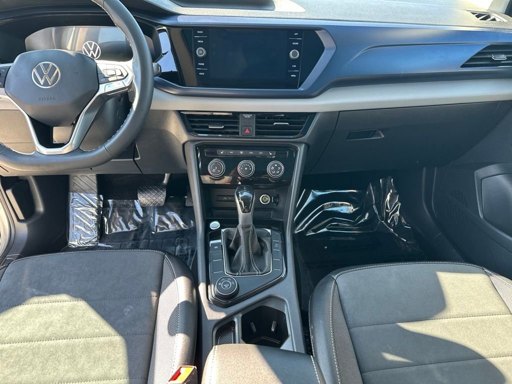 2023 Volkswagen Taos SE - Photo 14