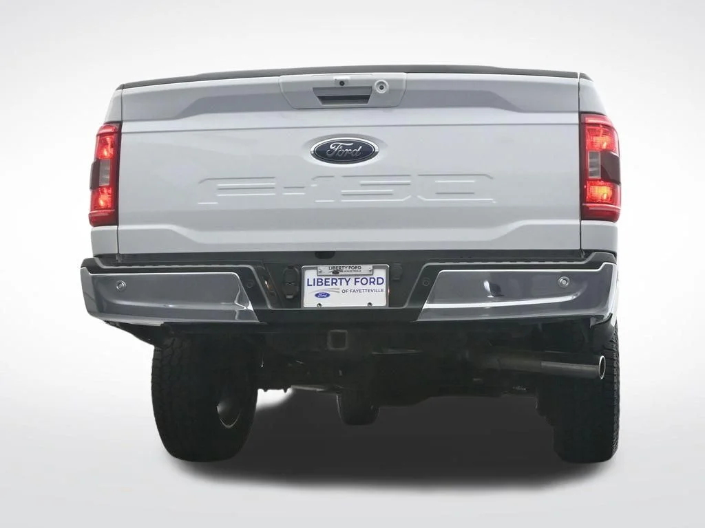 Used 2022 White Ford XLT image 37