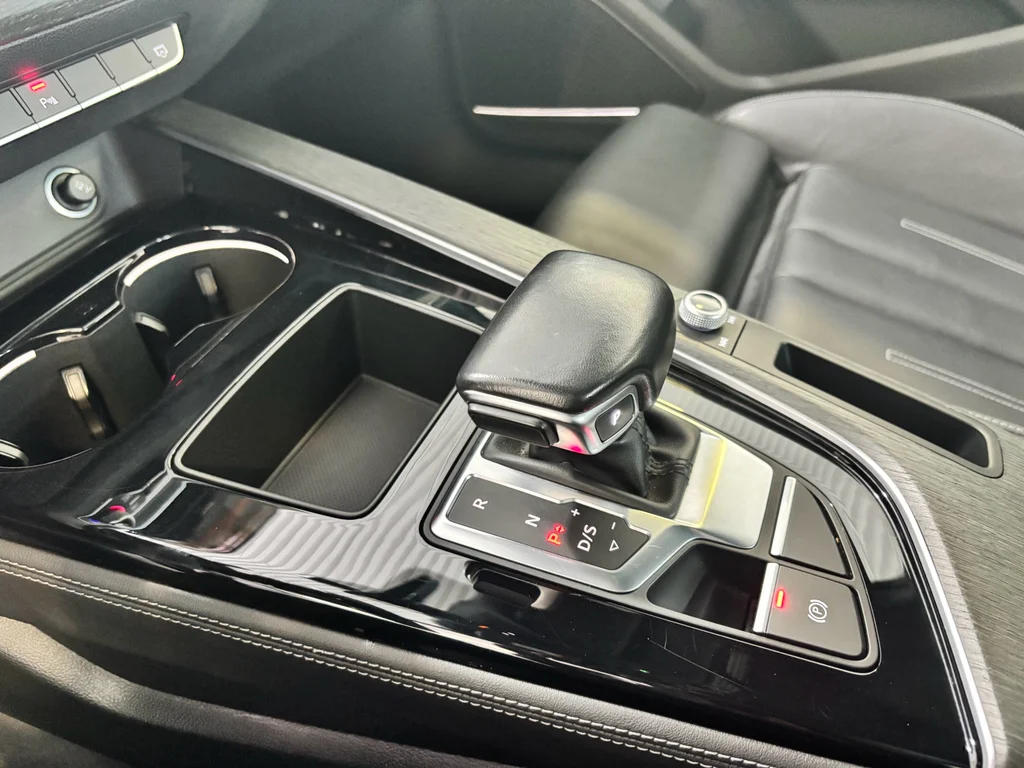 2023 Audi A4 Premium Plus - Photo 12