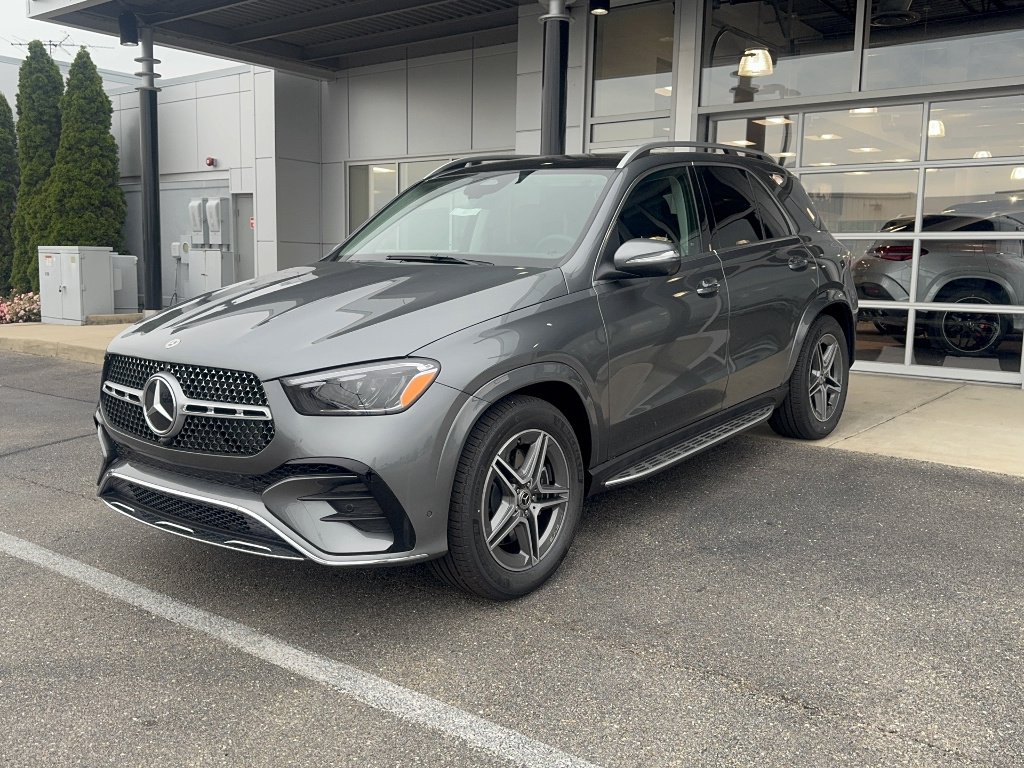New 2026 Selenite Grey Metallic Mercedes-Benz GLE 450 4MATIC® image 1
