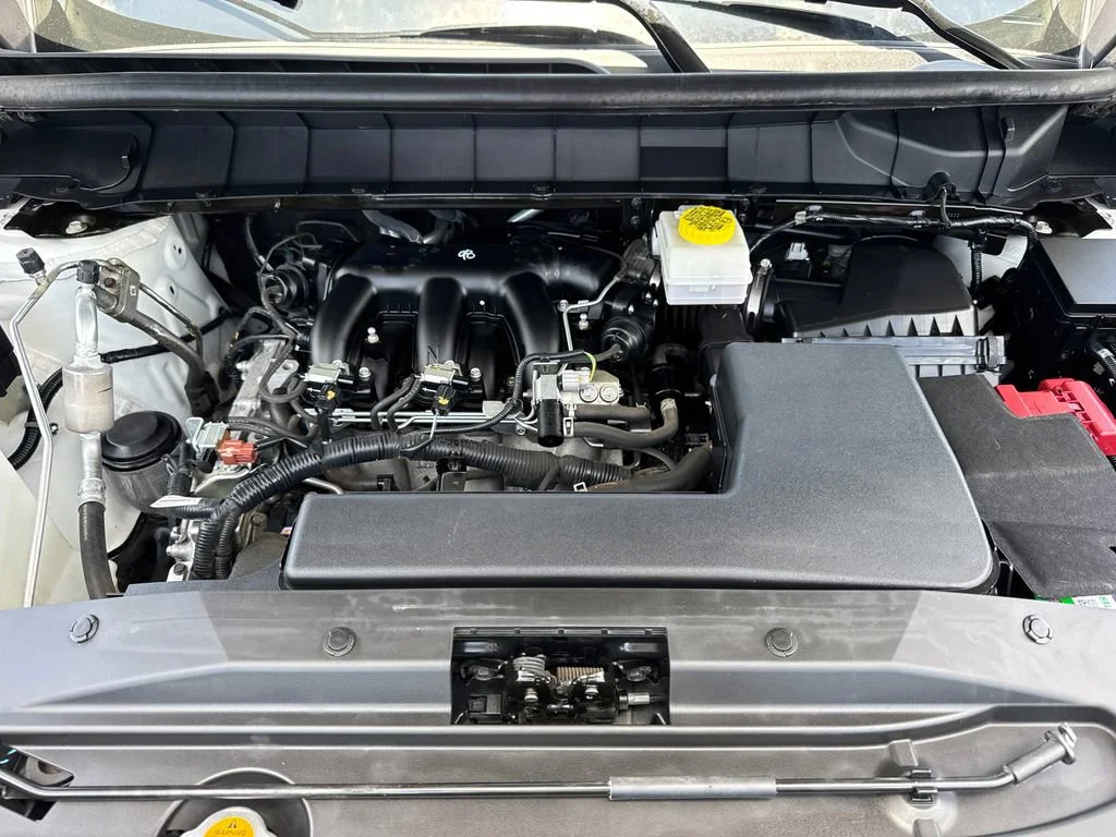 Used 2024 White Nissan SV image 8