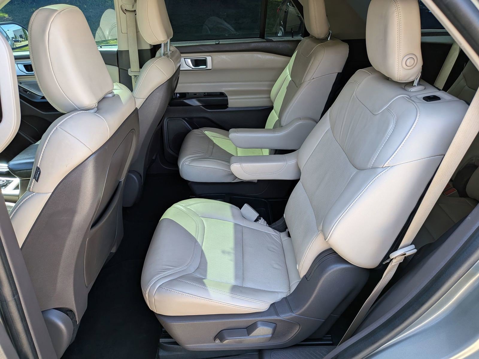 Used 2020 Silver Spruce Metallic Ford Platinum image 31