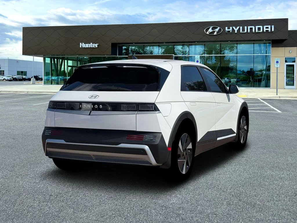 New 2026 Atlas White Hyundai SEL image 7