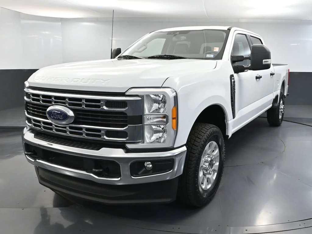 2023 Ford F-250 Super Duty XLT - Photo 12