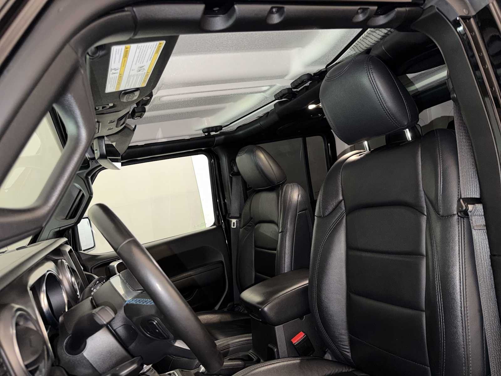 Used 2023 Black Clearcoat Jeep Rubicon image 20