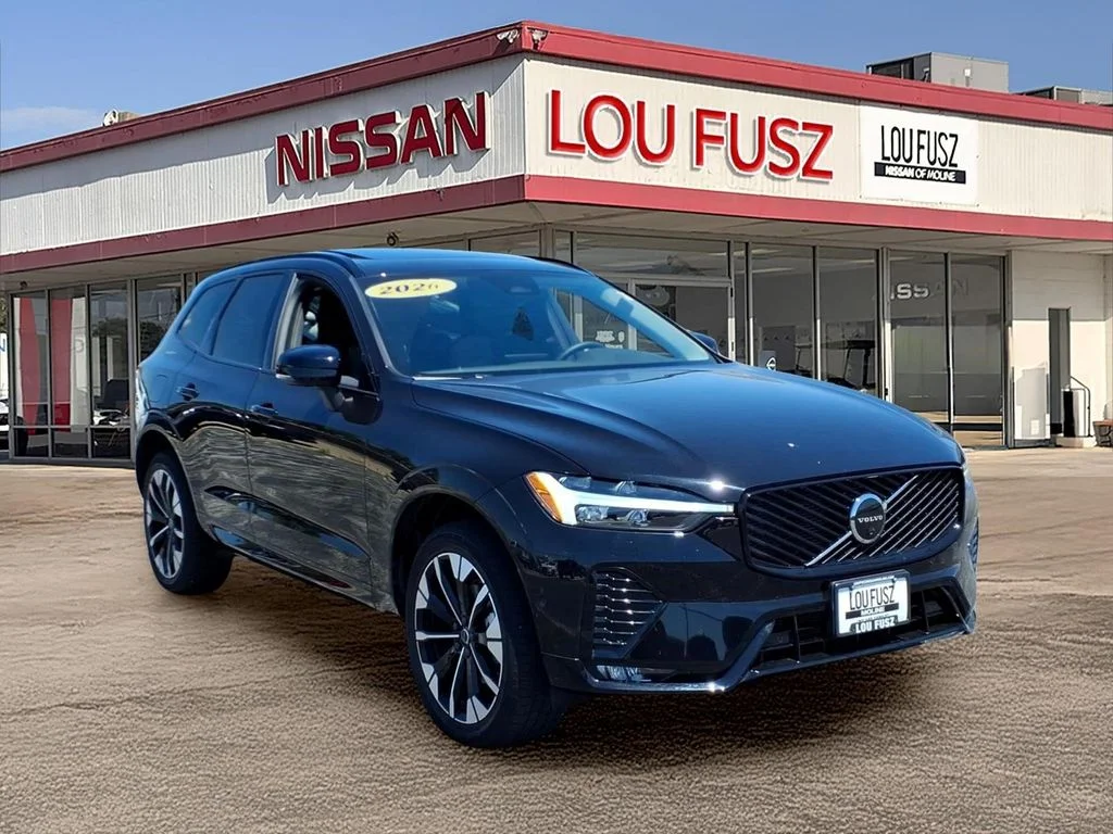 2026 Volvo XC60 B5 Plus Dark AWD's photo