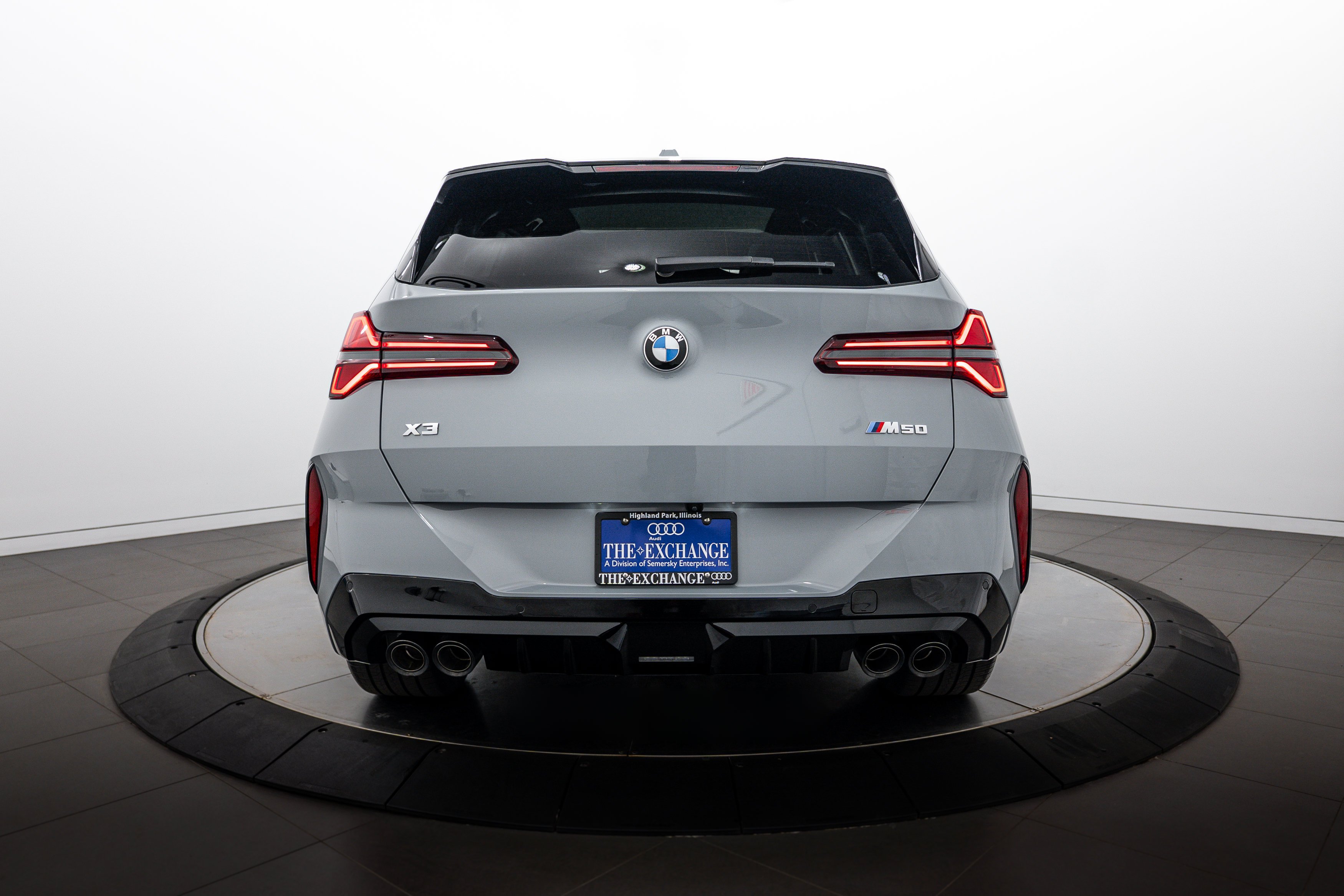 Used 2025 Brooklyn Grey Metallic BMW M50 xDrive image 22