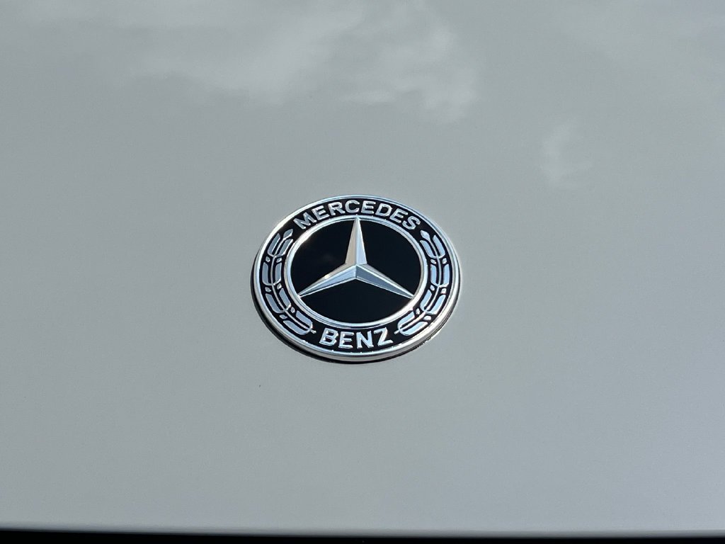 New 2026 MANUFAKTUR Alpine Grey Mercedes-Benz E 350 image 63