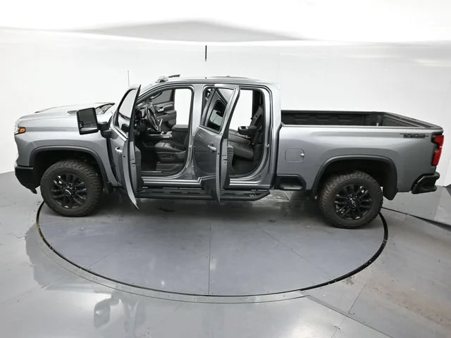 Used 2025 Sterling Gray Metallic Chevrolet LTZ image 39