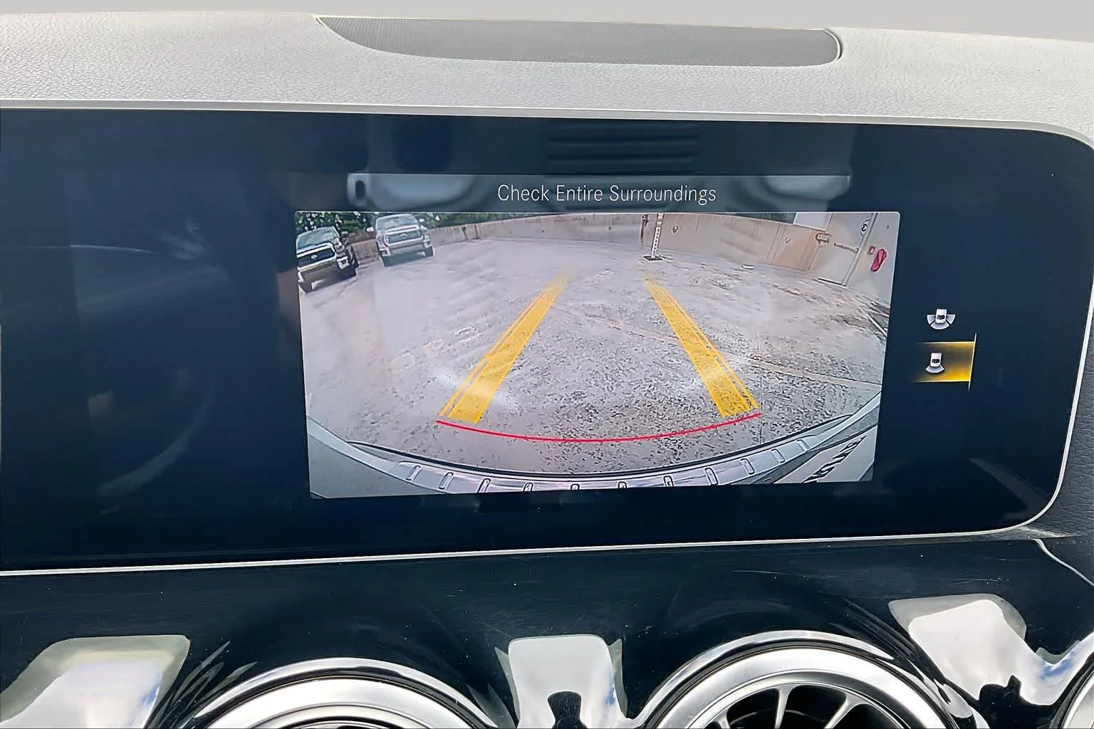 Used 2021 Iridium Silver Metallic Mercedes-Benz GLA 250 image 20