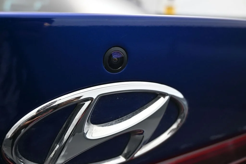 Used 2023 Blue Hyundai Limited image 37