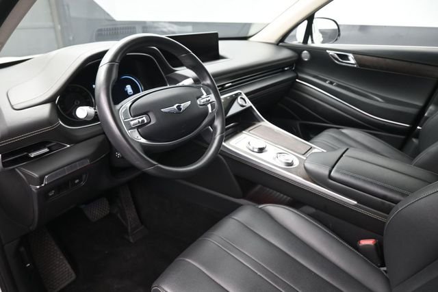Used 2024 White Genesis 2.5T image 19