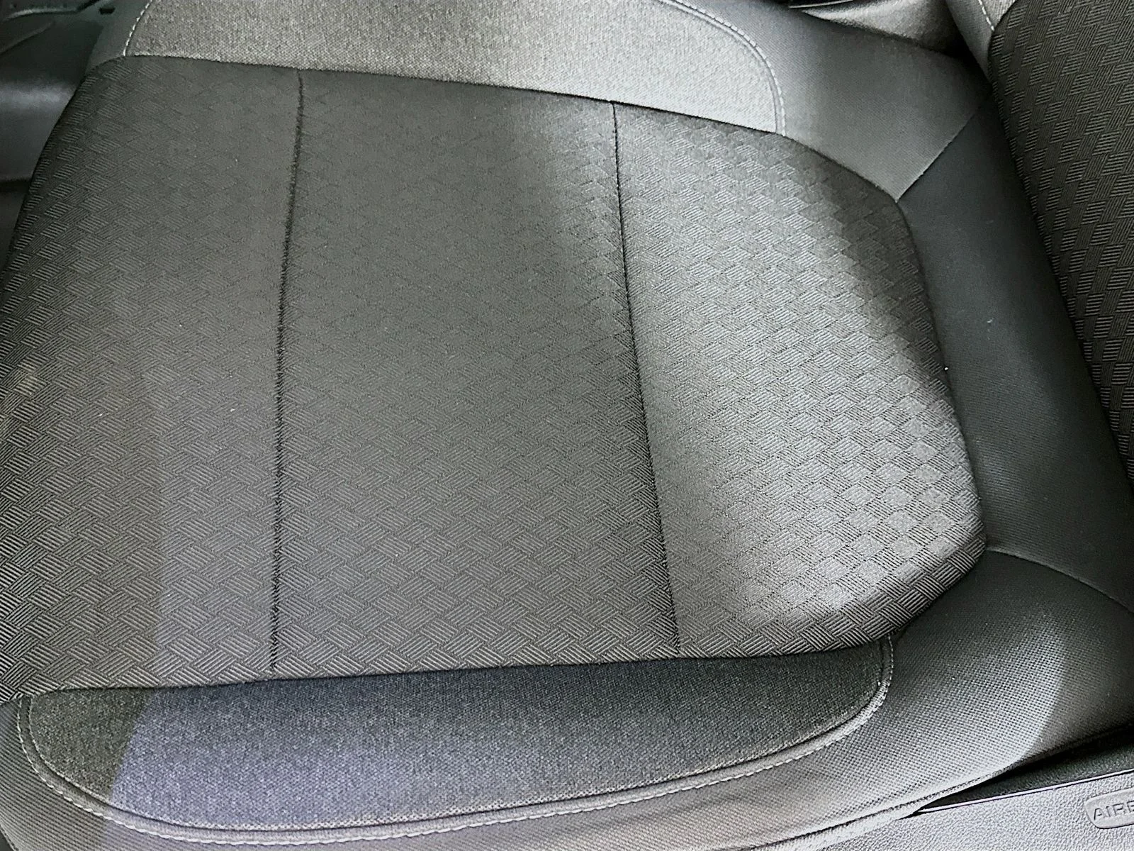 Used 2019 Summit White Chevrolet LT Trail Boss image 20