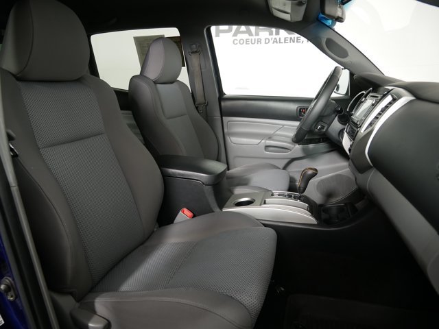 Used 2014 Blue Ribbon Metallic Toyota TRD Sport w/ Extra Value Pkg image 15