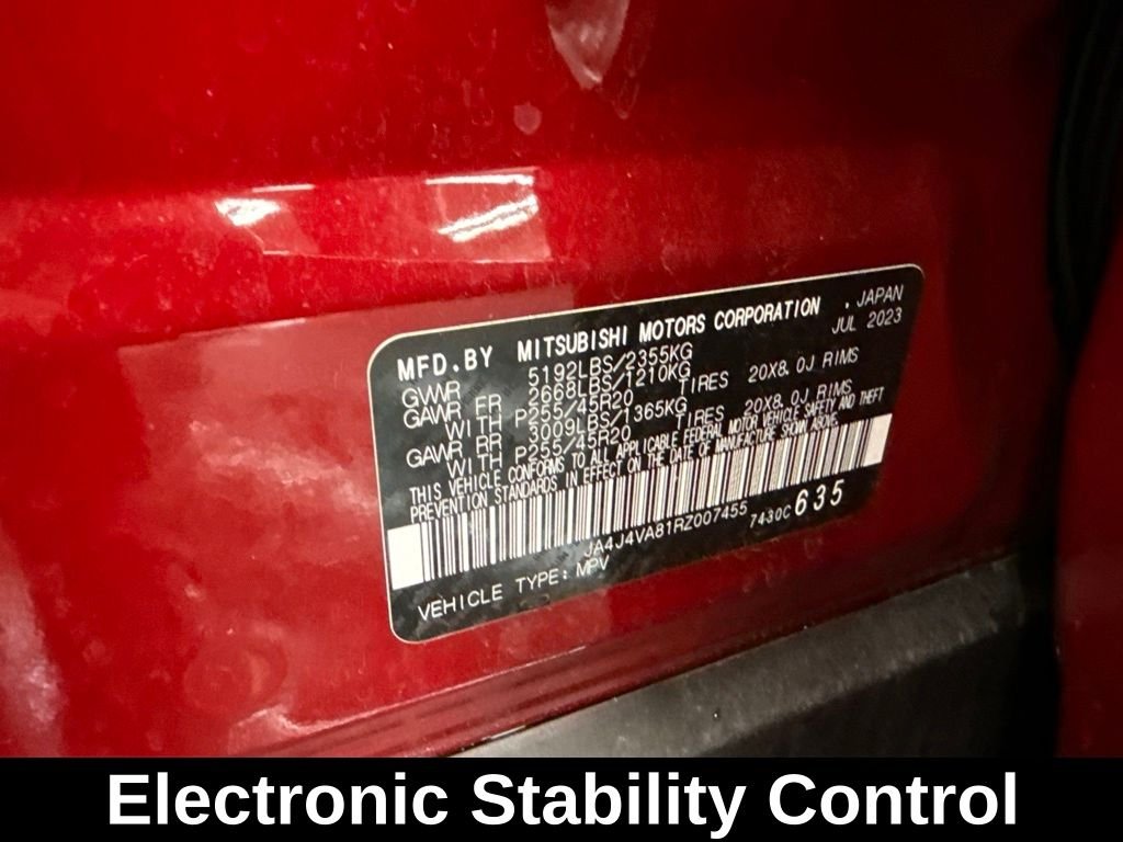 Used 2024 Red Mitsubishi SE image 10
