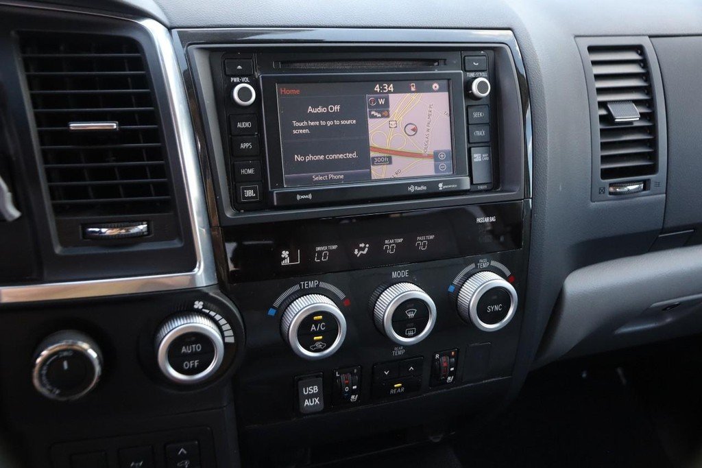 Used 2018 Magnetic Gray Metallic Toyota Platinum 4WD (Natl) image 20