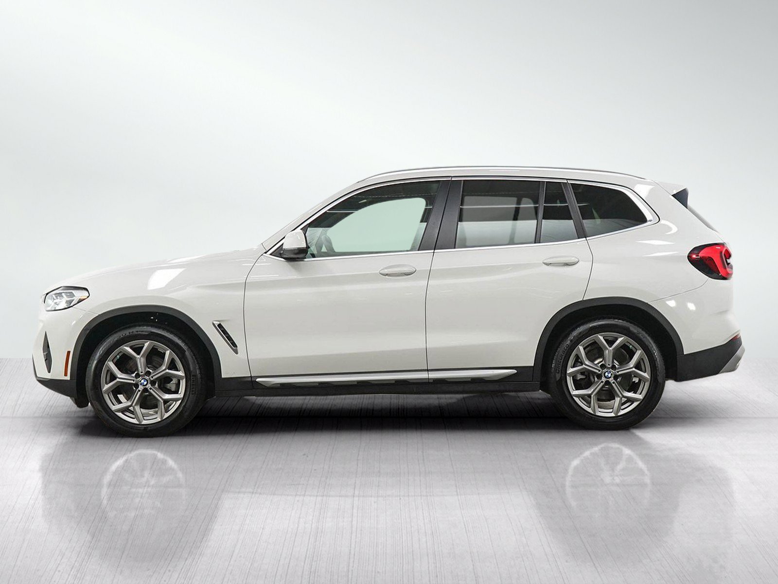 Used 2022 BMW X3 30i with VIN 5UX53DP02N9M20726 for sale in South Saint Paul, Minnesota