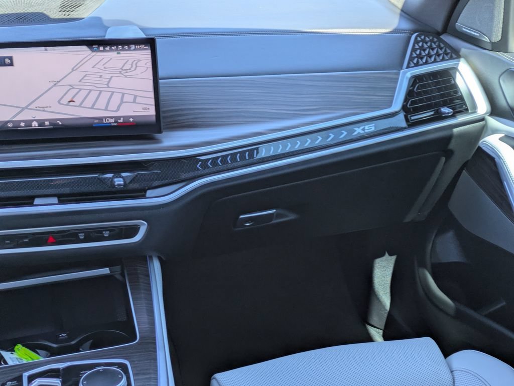 Used 2024 Skyscraper Grey Metallic BMW sDrive40i image 19