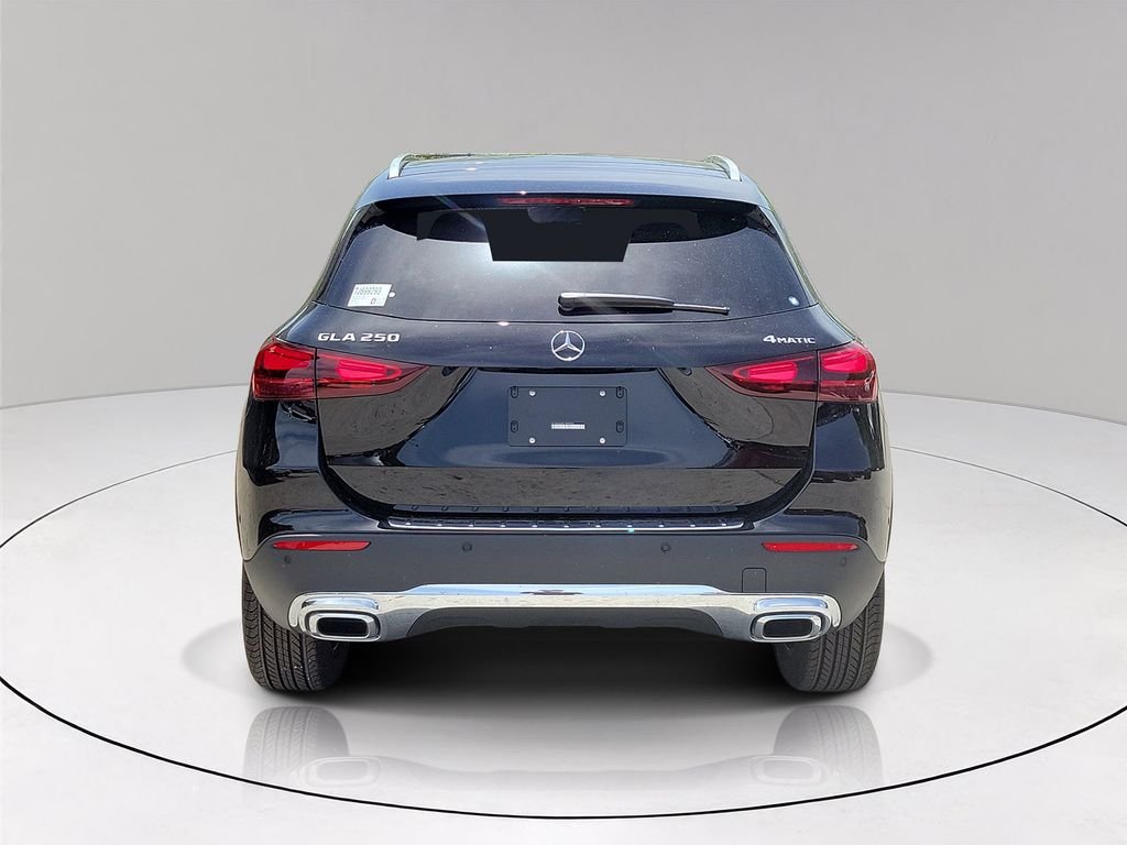 New 2026 Black Mercedes-Benz GLA 250 image 5