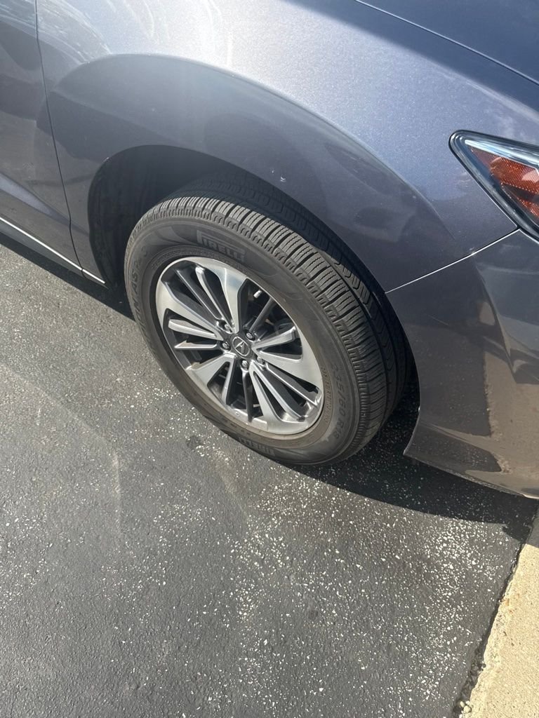 Used 2018  Acura Advance Package image 23