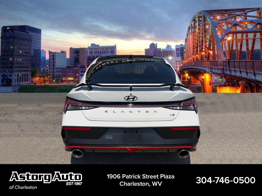Used 2026 Atlas White Hyundai  image 4