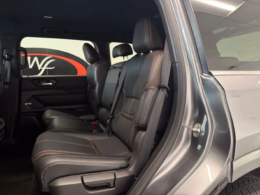 Used 2026 Gray Nissan SL image 12