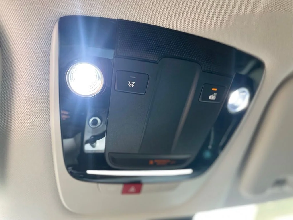 Used 2024 Gravity Blue Kia Light image 16