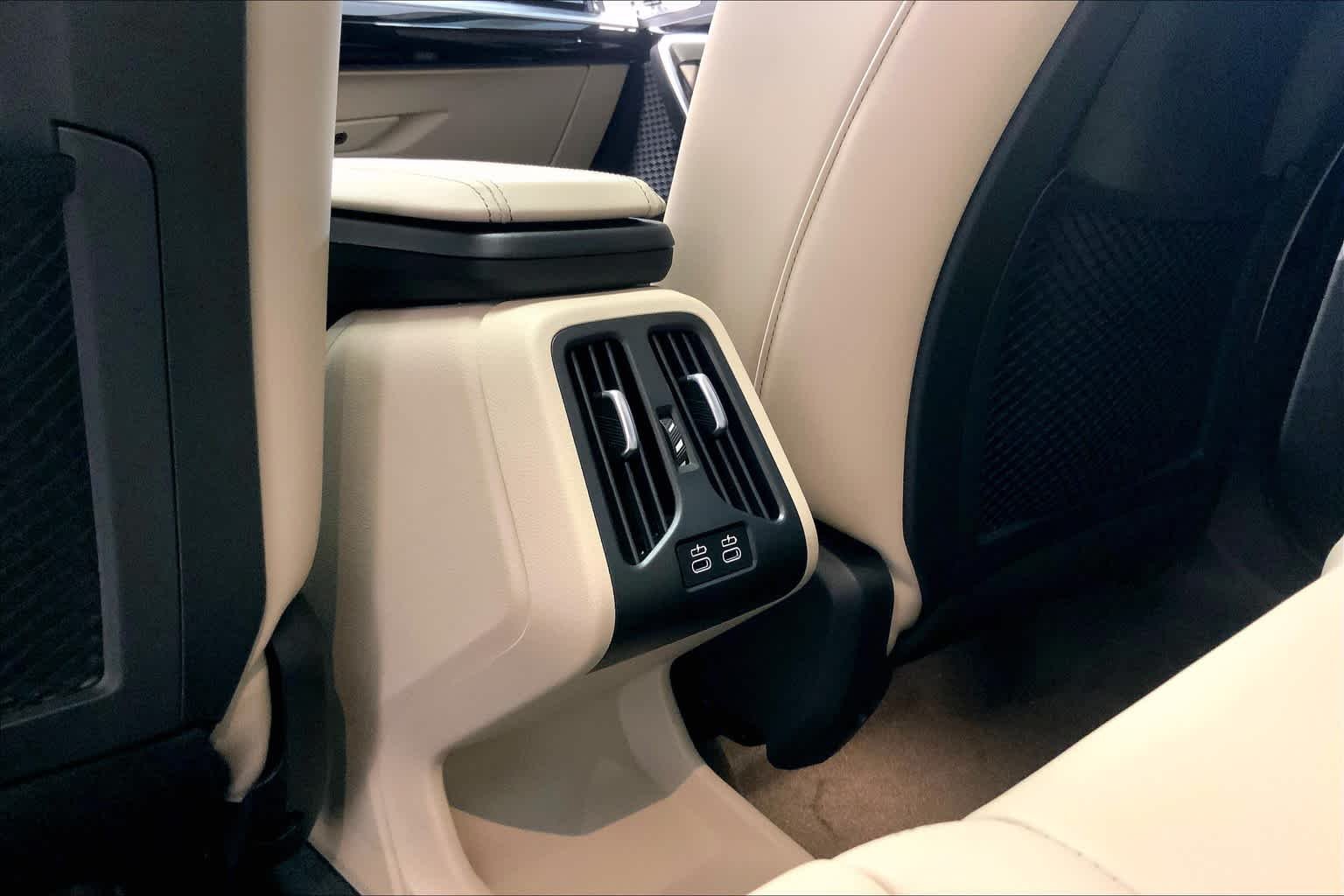 Used 2024 San Remo Green Metallic BMW xDrive28i image 18
