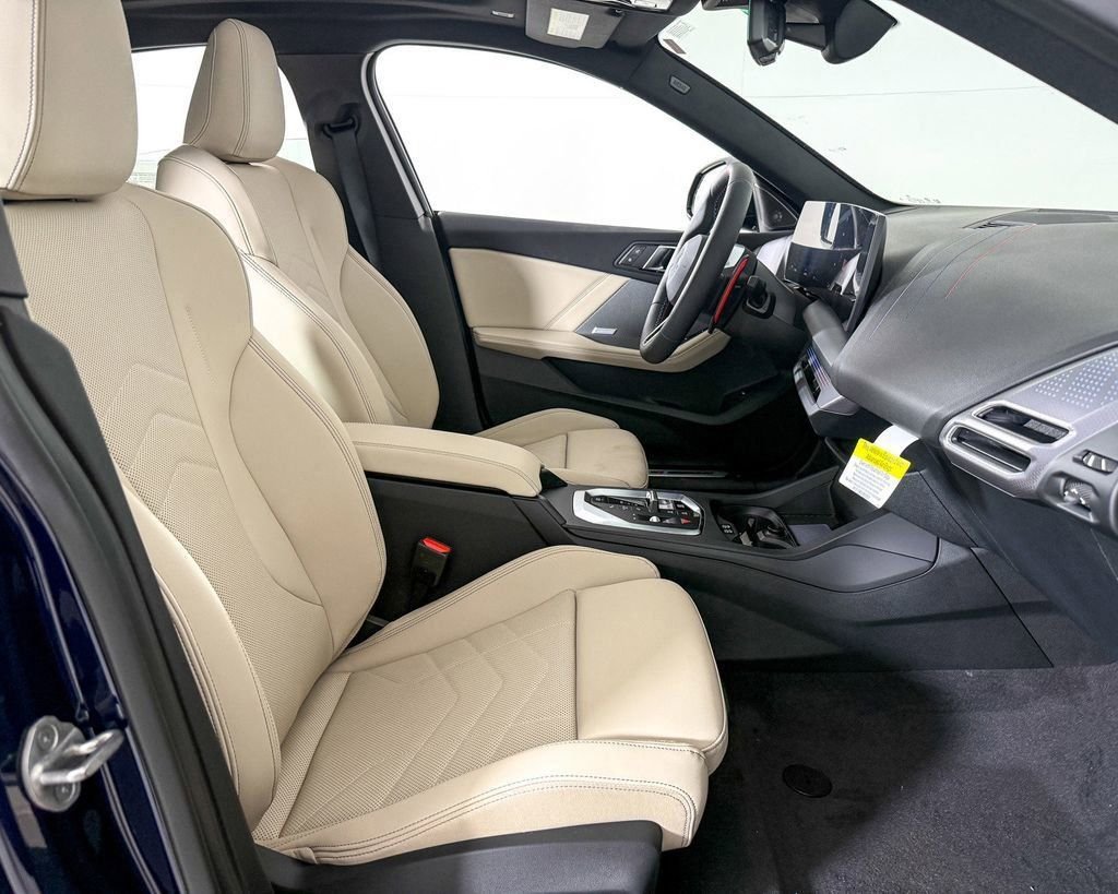 2025 BMW 2 Series M235 - Photo 20
