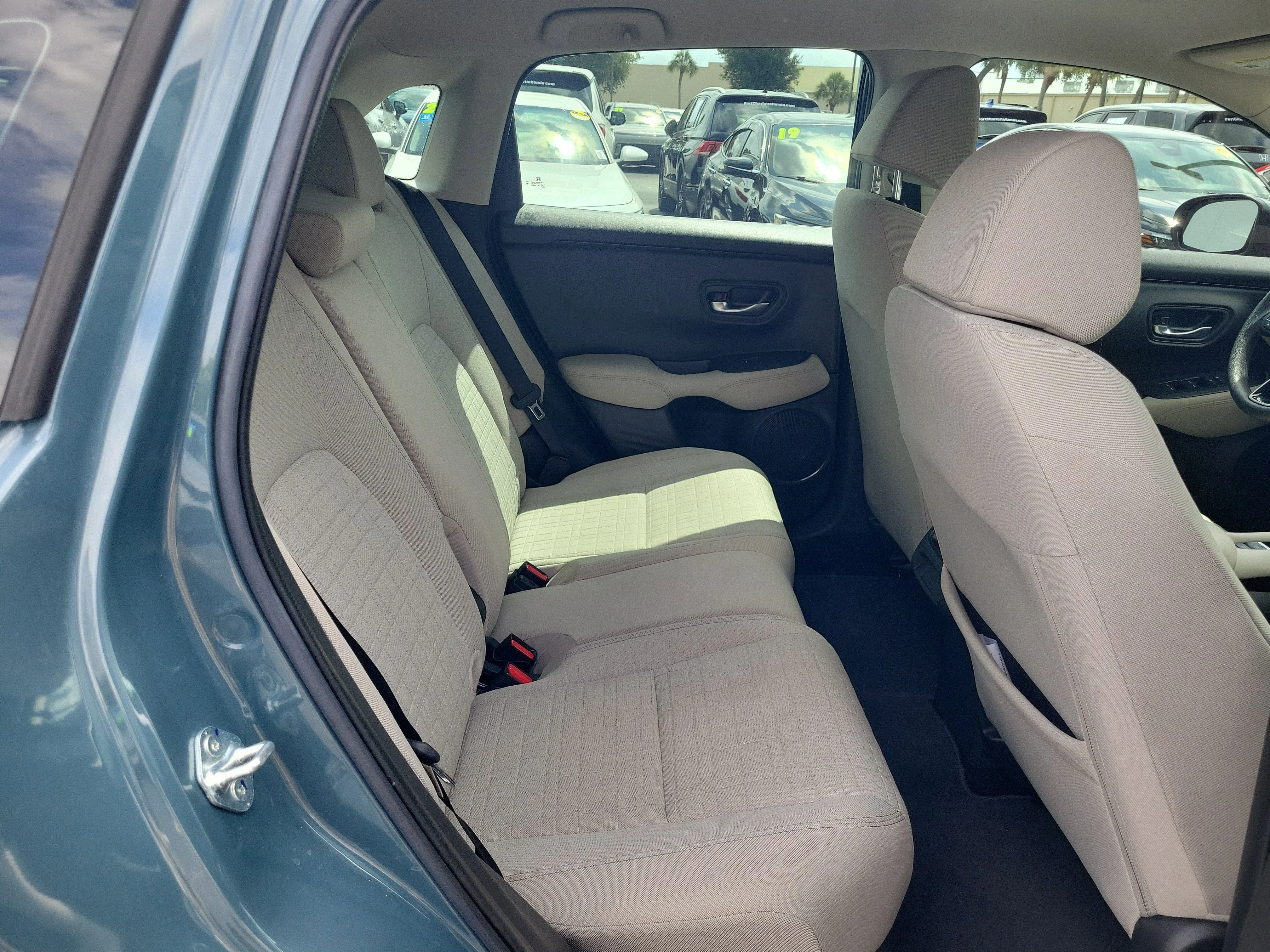 2025 Honda HR-V LX - Photo 46